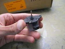 saia ucb83 oa-vd09-042-02 stepper motor 32ohms 15° [15-M]