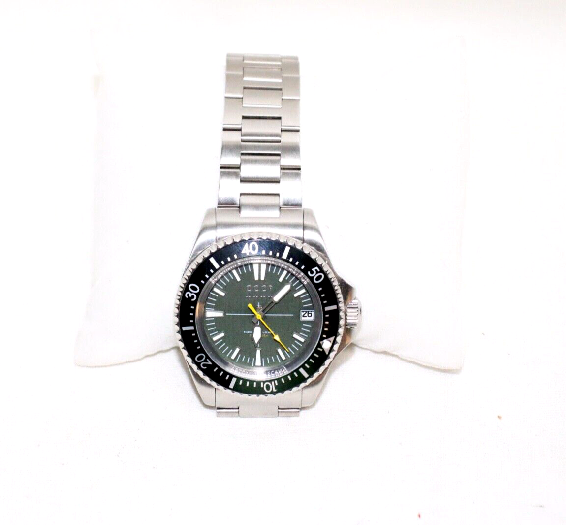 CCCP automatic watch Kamchatka CP-7048 green/black | eBay