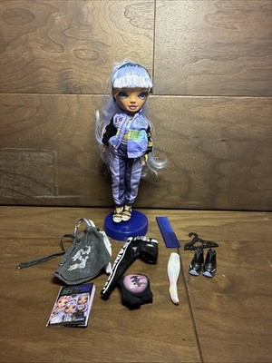Rainbow High Rainbow Vision Royal Three K-Pop Tessa Park Fashion Doll Complete