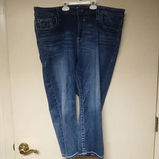 Vigoss Capri Jeans Women`s size 24 denium blue embroidered