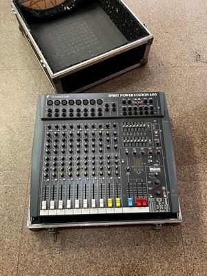 SoundCraft Spirit Powerstation 600 mit TransportCase als Defekt evtl Linker Outp