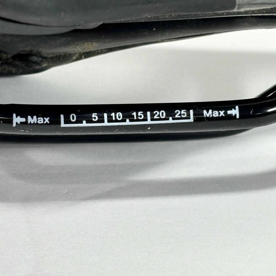 Oval Concepts 200 Saddle 140 x 280 mm Black & Gray  - Image 4 of 4