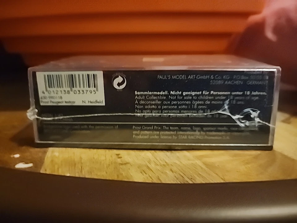 Minichamps 1:43 Prost Peugeot AP02 F1 Test Car 1999 Nick Heidfeld - Image 3 of 3