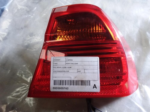 BMW 3 SERIES RIGHT TAILLIGHT E90, SEDAN, NON LED TYPE, 03/05-10/08 05 06 07 08