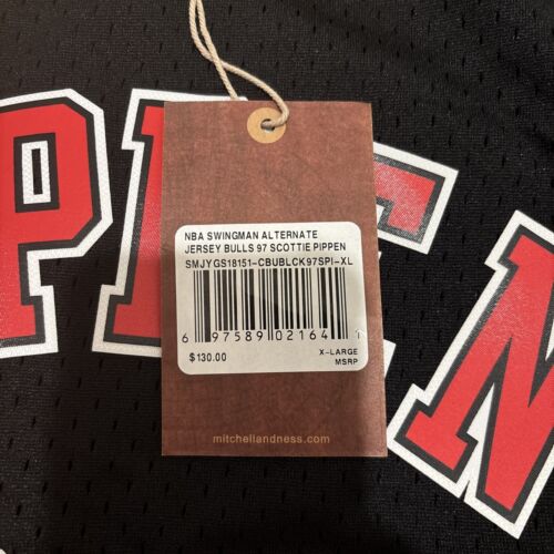 New 1997-98 Scottie Pippen Small Men Chicago Bulls M&N Swingman Black Jersey NWT - Picture 3 of 5