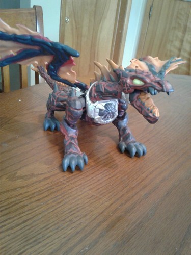 DRAGON TOY.12"x5".DON'T KNOW MUCH ABOUT IT. - Picture 2 of 11