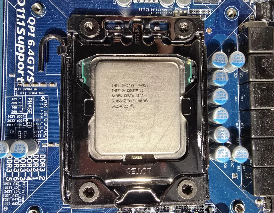 Gigabyte GS-X58A-UD3R Mainboard, Intel Core i7 950, 12GB DDR3 1333 RAM - Bild 4 von 4