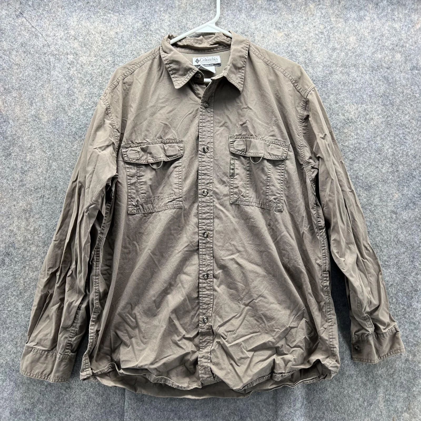 Columbia Shirt Men Large Adult Khaki Tan Button Down Hiking Vented Fishing Vtg