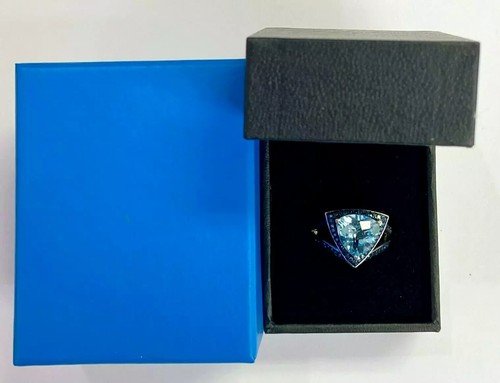 HSN Colleen Lopez Sterling Silver Trilliant Blue Topaz & Diamond Ring Size 6 - Picture 12 of 13