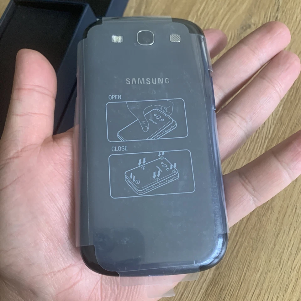 Samsung Galaxy S3 I9300 16GB - Bild 4 von 4