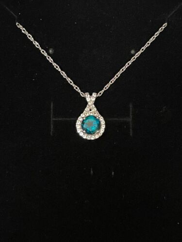 LAST1 Kay Jewelers Sterling Silver Lab Created Emerald & White Sapphire Necklace