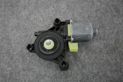 VW Golf 7 Audi Seat Skoda Fensterhebermotor 5Q0959801B vorne Fensterheber A3 8V