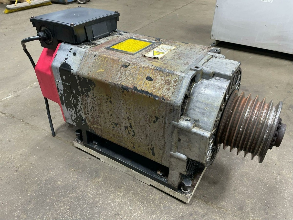 A06B-1453-B200 Fanuc AC SPINDLE SERVO MOTOR iIP 40/6000 A06B-1453-B200 Fanuc AC SPINDLE SERVO MOTOR iIP 40/6000