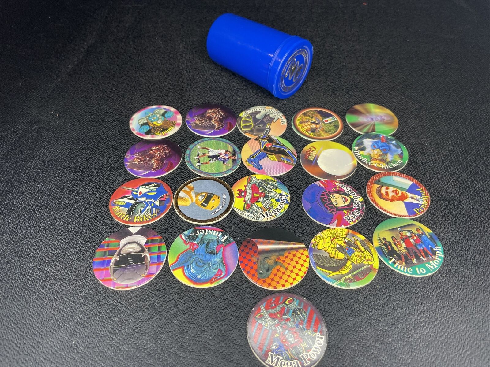 Mighty Morphin Power Rangers Pogs - 21 Pieces And Storage Tube