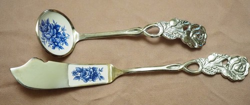 Silver Plated Handcrafted Butter Knife & Spoon. Decorated with White Blue Rose - Picture 11 of 16
