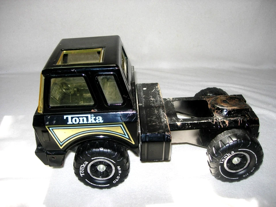 VINTAGE MIGHTY TONKA CAR CARRIER, 1981 #3991 BLACK, PRESSED STEEL, ONE YEAR ONLY - Image 3 of 4