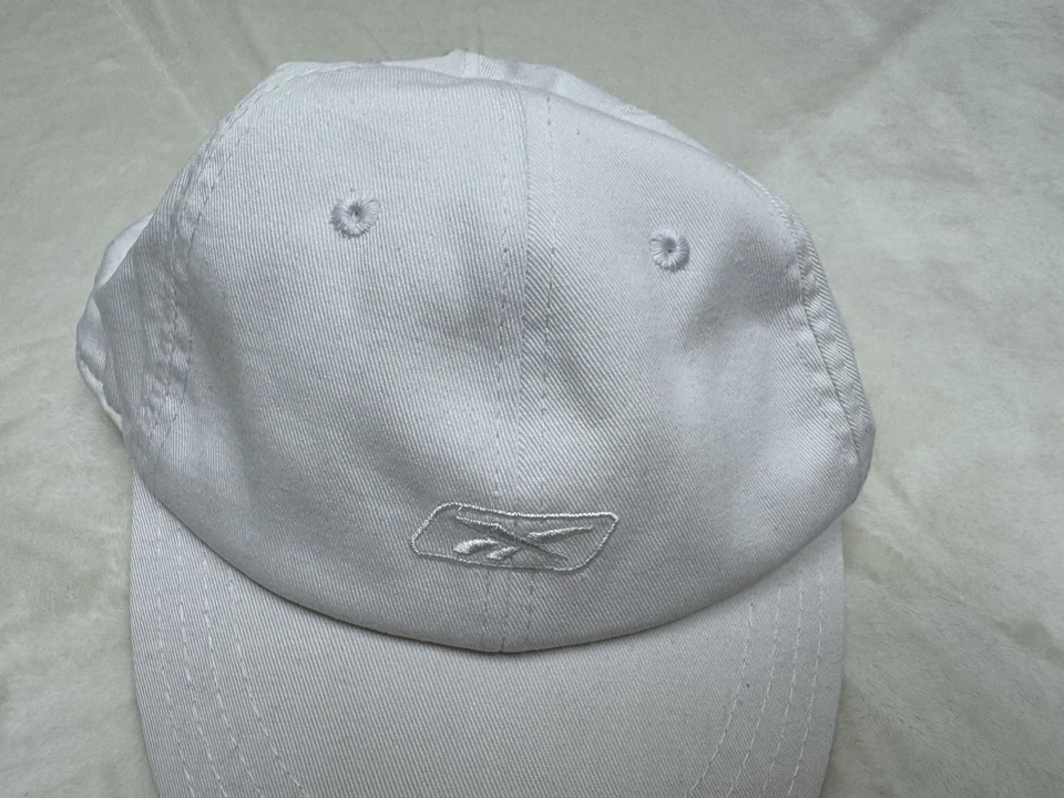 Reebok Cap Hat Kids White Strap Back Wide Brim Youth Sun RBK - Изображение 3 из 4