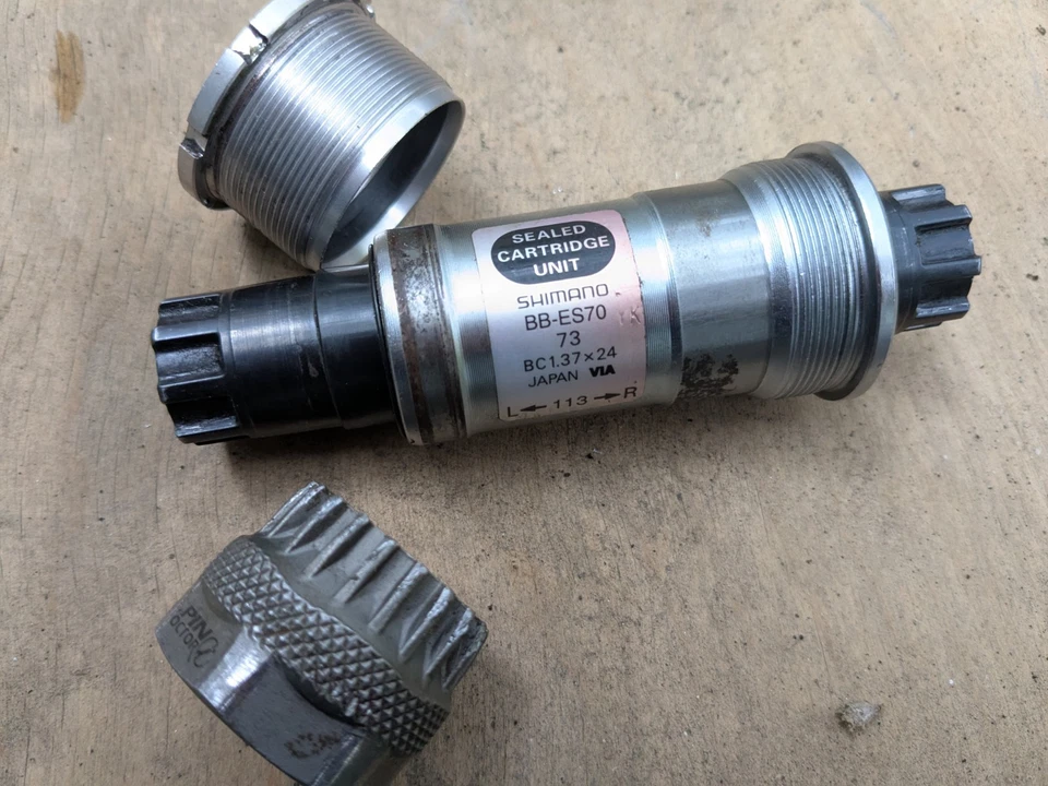 Shimano BB-ES70 Octalink Innenlager 73 118 Englisch mit Einbau+Ausbau Werkzeug - Bild 2 von 4