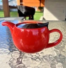 ForLife 18 Oz Teapot Red Ceramic Metal Cover Excellent Used Condition