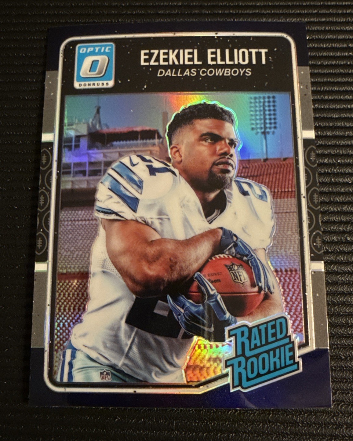 2016 Donruss Optic #168 Ezekiel Elliott Purple Holo PRIZM Rated Rookie RC