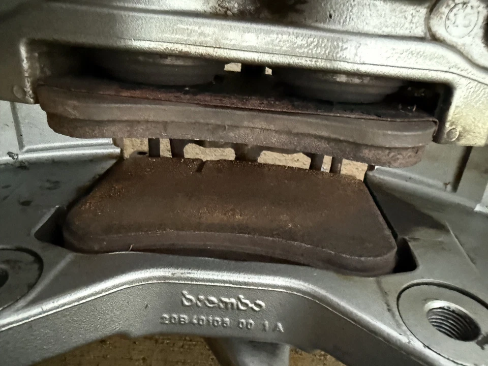 Pinza de freno delantera izquierda/derecha mercedes-benz 2014-2017 mercedes s550 w222 oem Foto 4 de 4