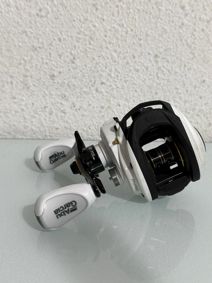 Carrete de baitcast Abu Garcia Max Pro para zurdos equipo de pesca ligero relación 71 Foto 4 de 4