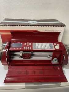 Cricut Cake Cutting Machine for Cake Decorating AND Cake Basics Cartridge