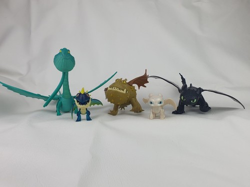 How To Train Your Dragon Lot Toothless Scauldron Meatlug Mini Lightfury Stormfly