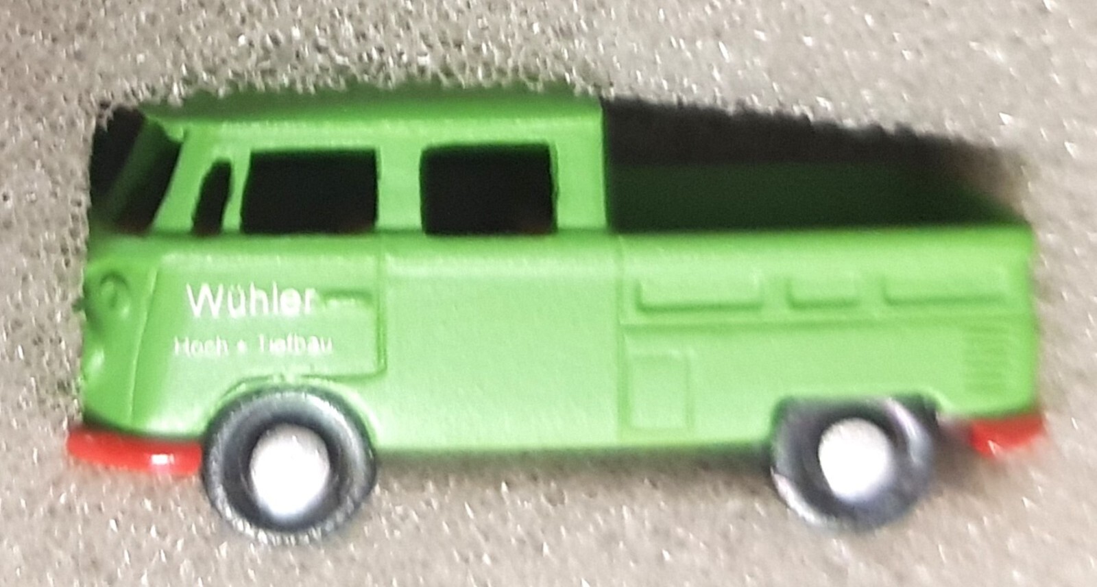Picture 5 of 8