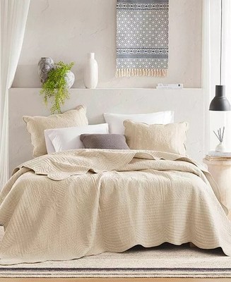 Madison Park Tuscany Reversible Scalloped Edge 3-Pc. Coverlet Set, King/Cal King