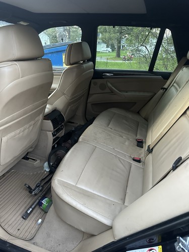 2008 BMW X5 4.8I