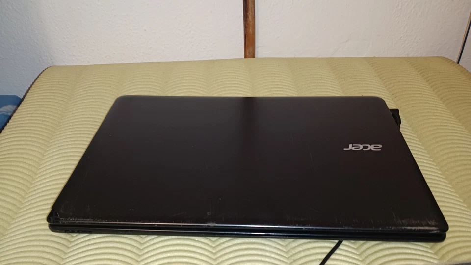 ACER ASPIRE E1-570g I5-3217U 8GB 128GB ssd M2 NVIDIA 820M 1GB 15,6" - Immagine 4 di 4