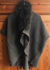 🧡 MILESTONE Strickjacke Cape Poncho M 38 40 🧶 Grau mit Echt Pelzkragen wie Neu