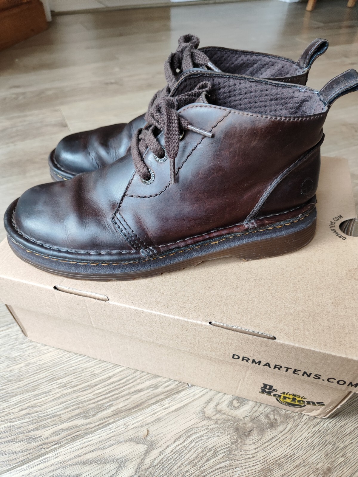 chaussures dorées fille