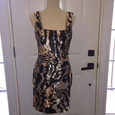 Liptons Ladies Black & Gold Sequin Dress Size 12 Formal Black Tie Red Carpet