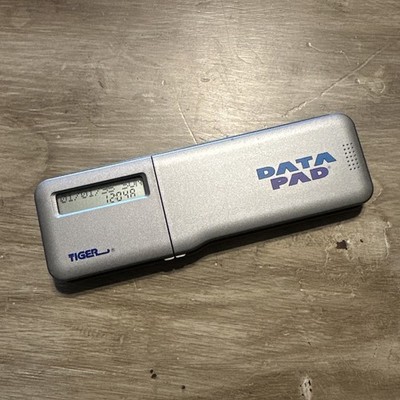 Tiger Electronics Data Pad Electronic Organizer Flip Phone Style Vintage 1999