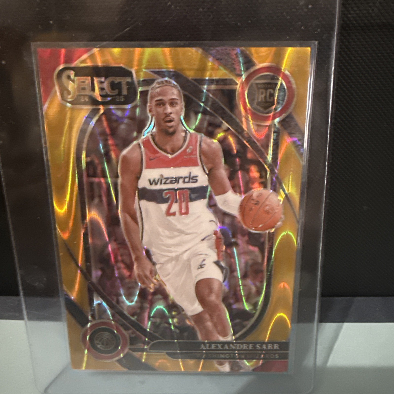 2024 Select Courtside Gold Tectonic Prizm Alex Sarr /10 Rookie Card