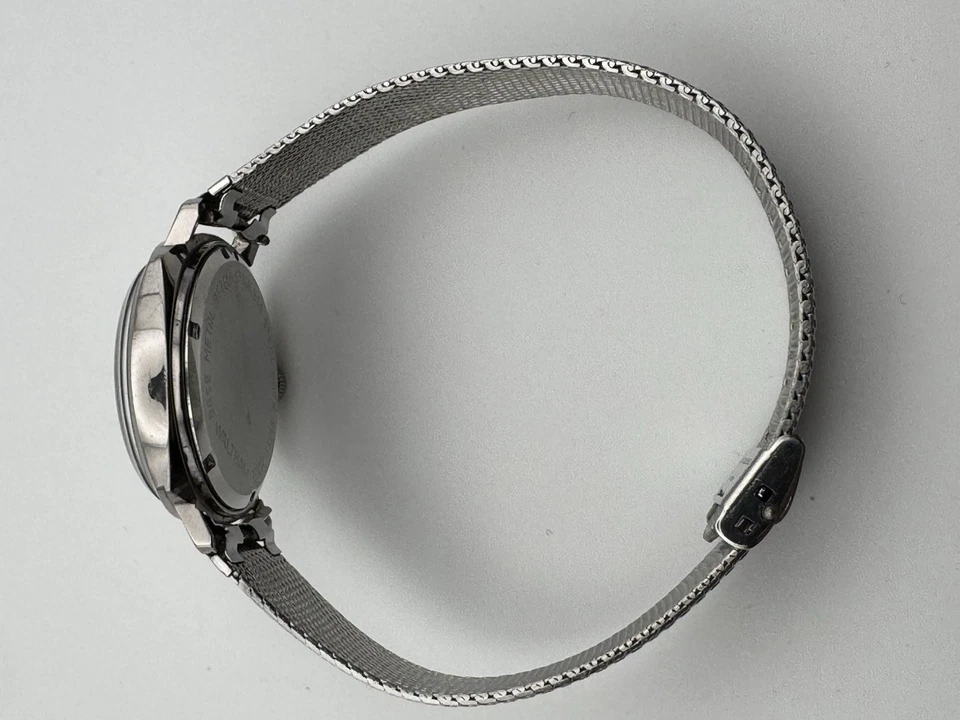 Vintage Waltham 34mm | 17 Jewels Incabloc | Manual Wind | Day/Date - Image 4 of 4