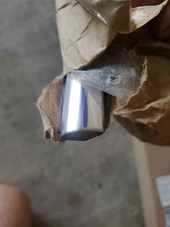 正品福特皮带成型 FA1Z-5821452-B — 第 3/3 张图片