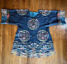 ANTIQUE CHINESE c.1900 SILK BROCADE ROBE WITH 4-TOED DRAGONS & GILT EMBROIDERY