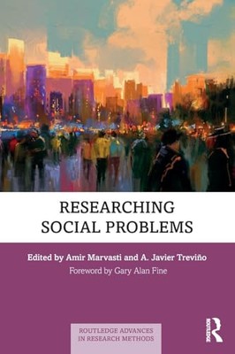 Researching Social Problems - Paperback - X555z