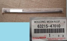Genuine Sunroof Opening Trim (Front) 63215-47010