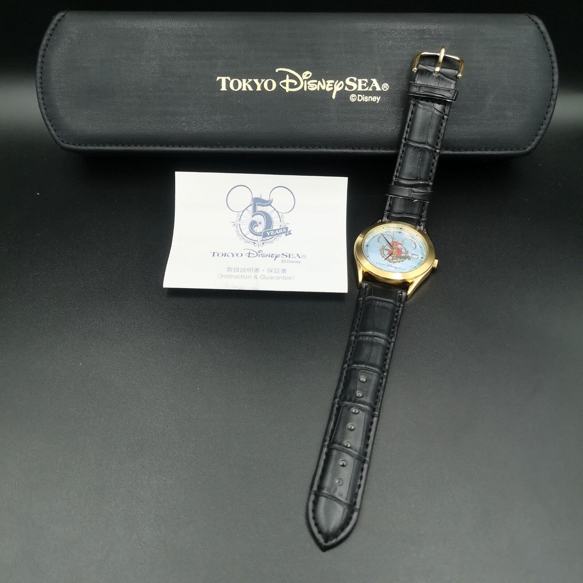 Nice Tokyo Disney Sea 5 years men's Quartz watch. Come with Nice Tokyo Disney Sea 5 years men's Quartz watch. Come with