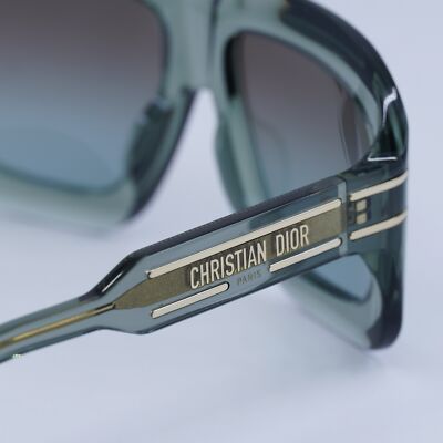 Dior DIORSIGNATURE M1U 55F2 Shiny Green/Brown Gradient 58-17 