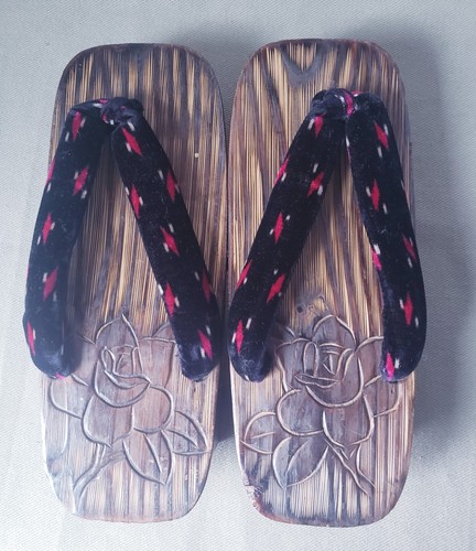 Vintage Japanese Wooden Sandals - Handmade - 1950s - Okinawa