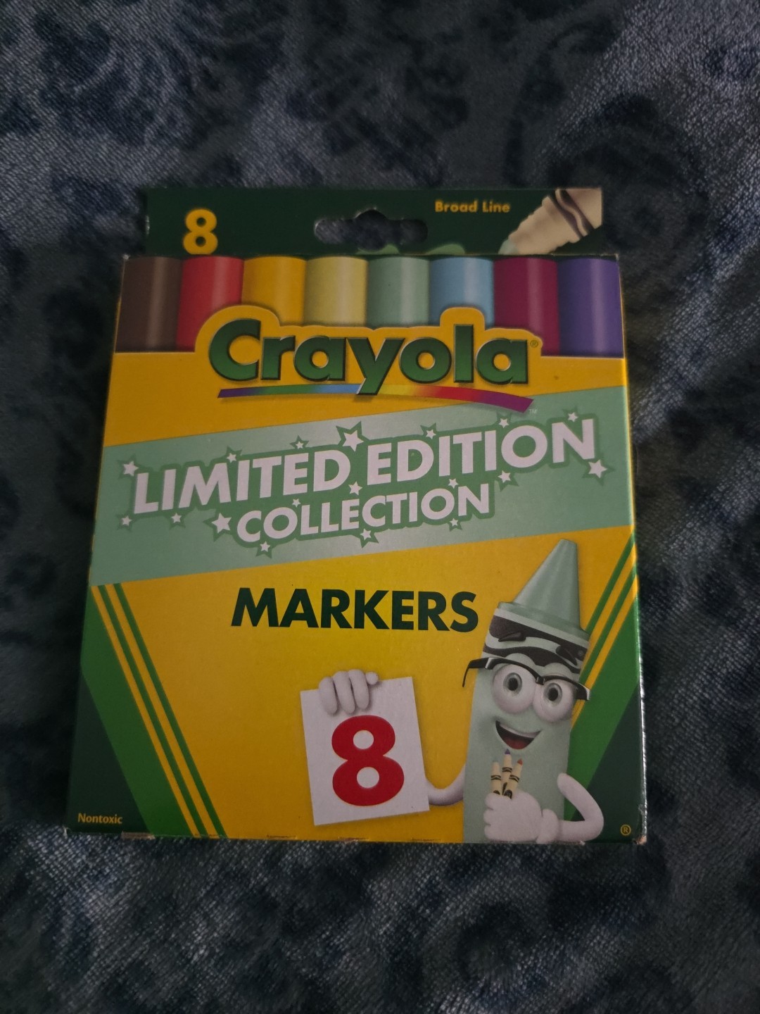 Pack Of 8 Limited Edition Collection - Broad Line/brand