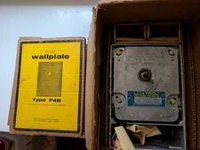 LUXTROL WBD450 HEAVY DUTY LIGHT CONTROL SUPERIOR ELECTRIC CO Brass Wall plate 