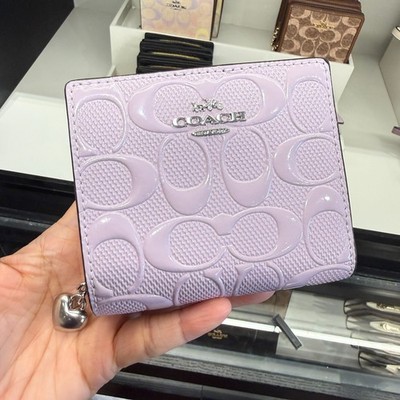 Coach Snap Wallet In Signature Leather With Heart Charm CDF21