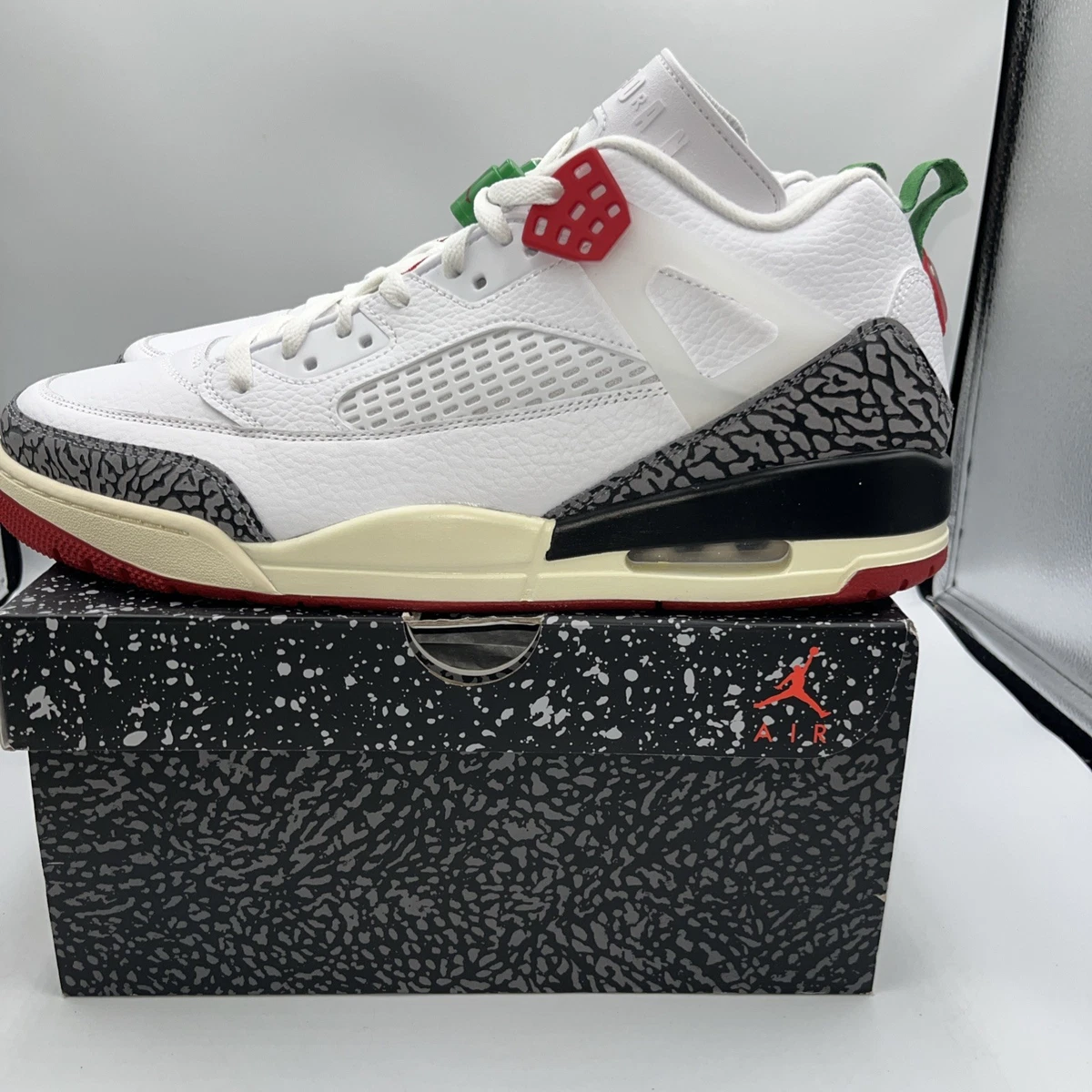Größe 13 - Air Jordan Spizike SE Low Do The Right Thing