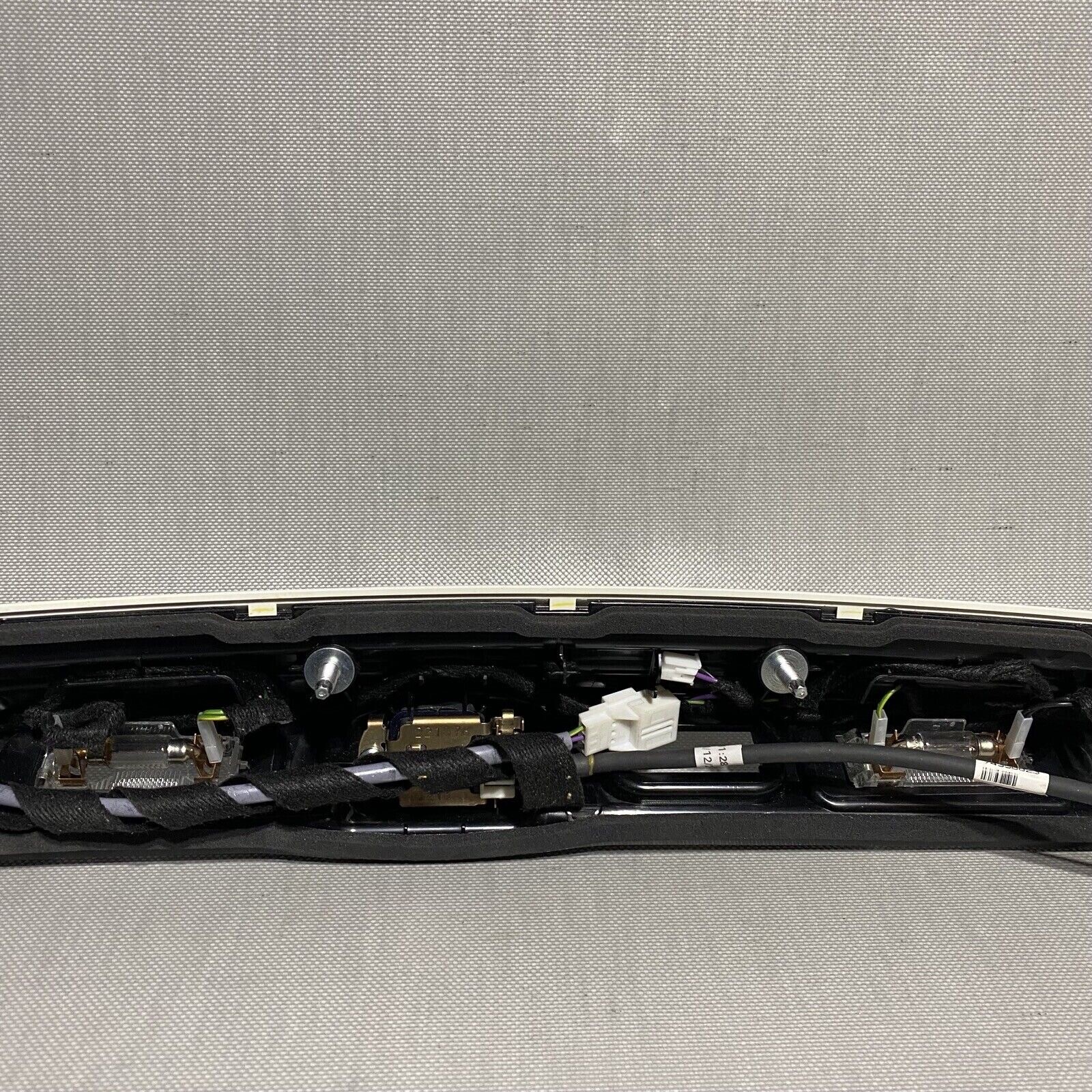 MASERATI GHIBLI TRUNK CAMERA REAR TRIM HANDLE 670071824 2014 2015 2016 OEM